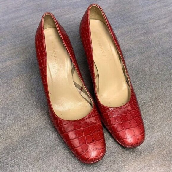 Burberry Croc Embossed Platform Pumps 4" Heel Dark Carmine Red, Size 39.5/9.5 - Picture 11 of 13